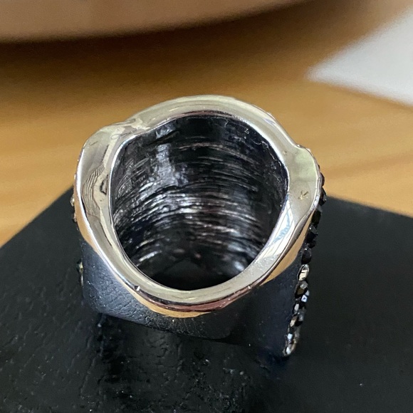 Lia Sophia Cocktail Hour Statement Ring Dazzling Two Tone Crystals size 7 - Picture 4 of 10